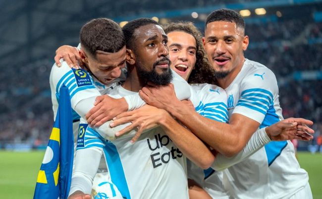 范晓冬：我知道的圈内料比球迷多多了，但我不会诋毁中国足球（范晓冬：掌握的圈内信息远胜球迷，但绝不抹黑中国足球）