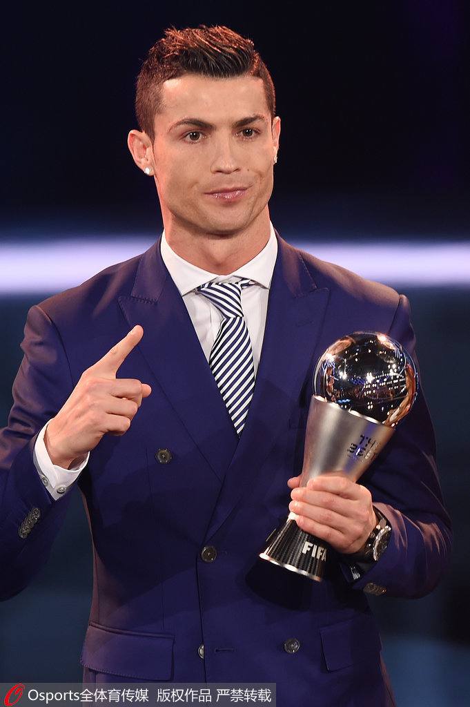 聊了什么？阿隆索欧冠赛后与弗林蓬进行了14分钟秘密会谈（欧冠赛后，阿隆索与弗林蓬秘密会谈14分钟：谈了些什么？）