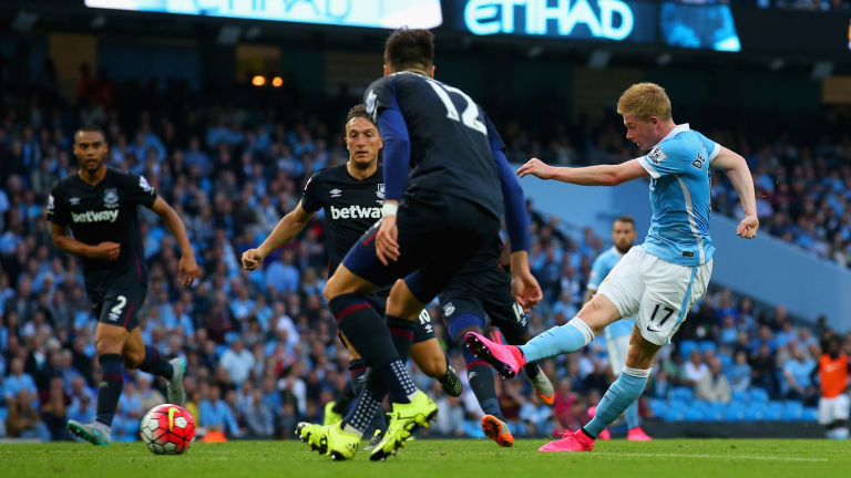 记者：卡马文加腿筋疼痛，可能缺席法国与乌克兰的比赛（记者称卡马文加腿筋不适，恐无缘法国对乌克兰之战）